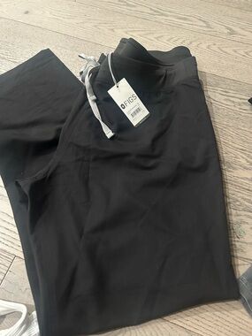 FIGS Black Men's Jogger Sweatpants with Gray Drawstring